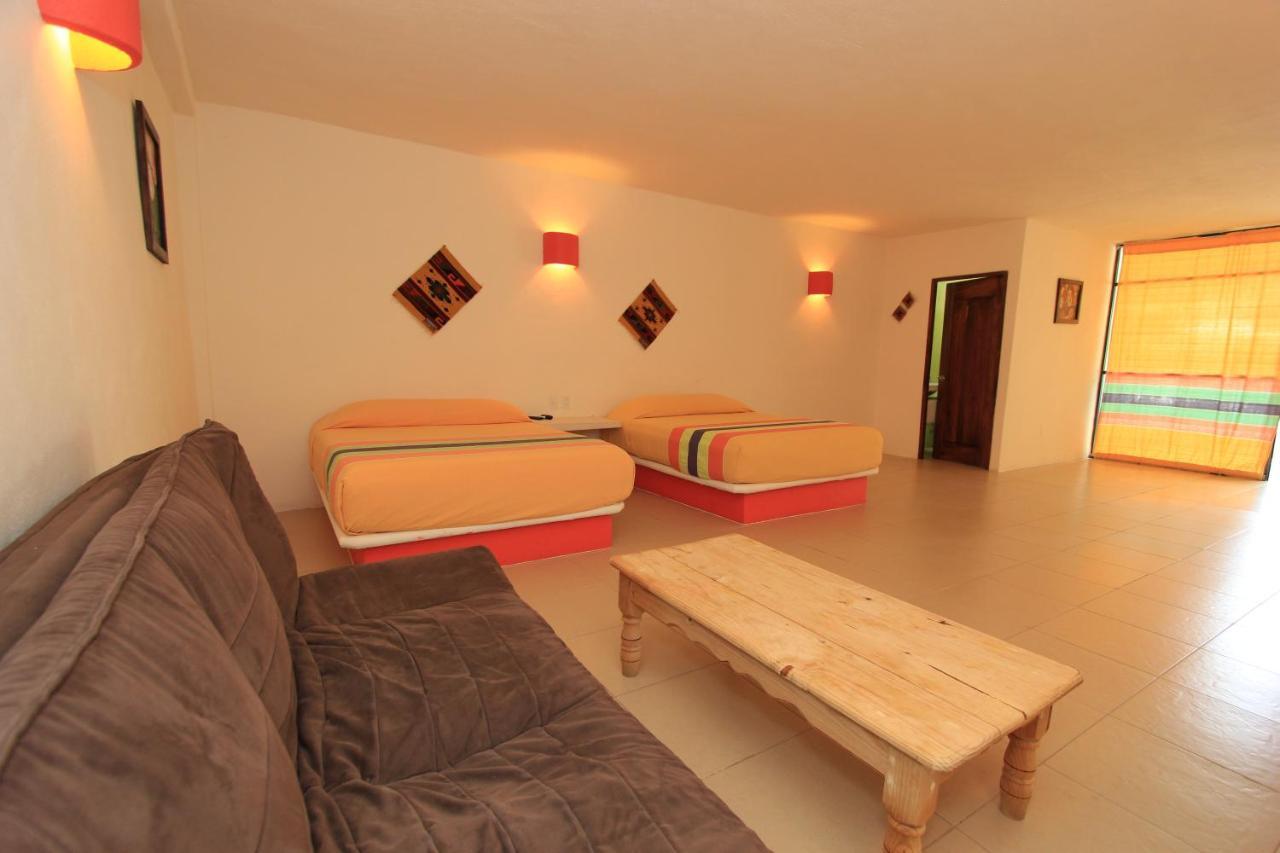 Hotel Plaza Tangolunda Zewnętrze zdjęcie