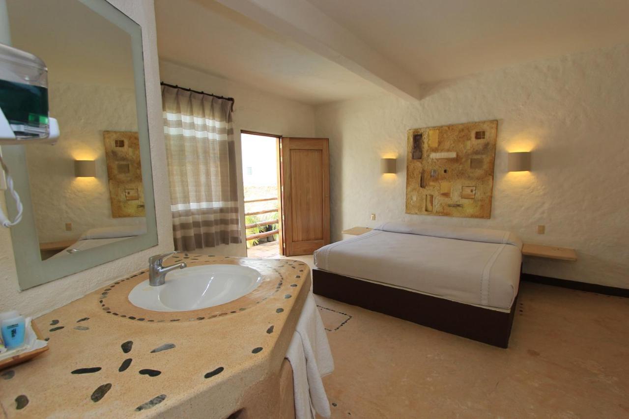 Hotel Plaza Tangolunda Zewnętrze zdjęcie