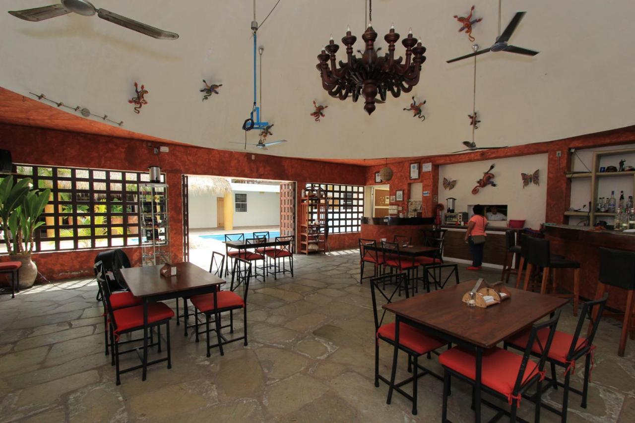 Hotel Plaza Tangolunda Zewnętrze zdjęcie